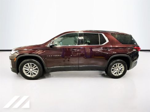 Used 2023 Chevrolet Traverse LT AWD/4WD image 8