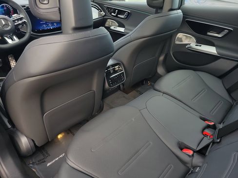 New 2026 Mercedes-Benz E 53 AMG e 4MATIC Sedan image 8
