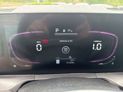 Certified 2023 Kia Telluride S w/ S Sunroof Package AWD/4WD image 18