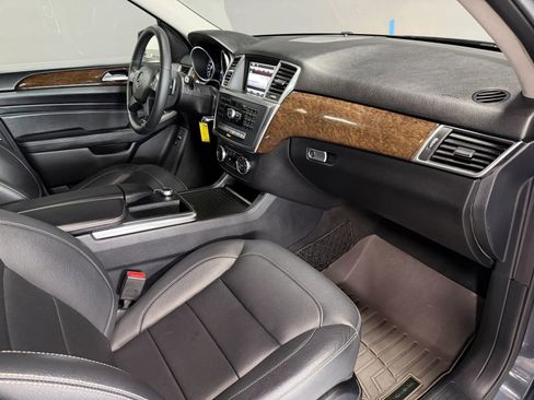 Used 2013 Mercedes-Benz ML 350 4MATIC image 19