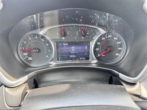 Used 2022 Chevrolet Equinox LS w/ LS Convenience Package image 17