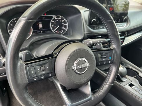 Used 2023 Nissan Rogue SL w/ SL Premium Package image 28