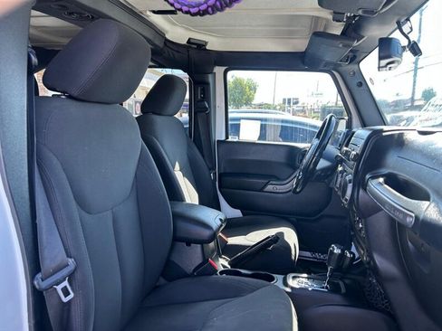 Used 2016 Jeep Wrangler Unlimited Sport w/ Quick Order Package 24S AWD/4WD image 20