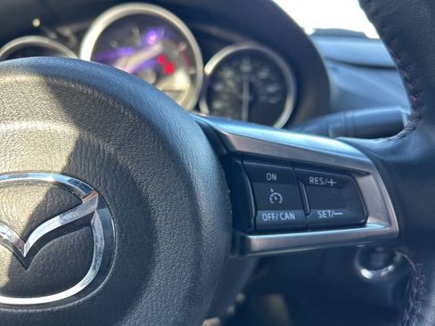 Used 2018 MAZDA MX-5 Miata RF Club image 14