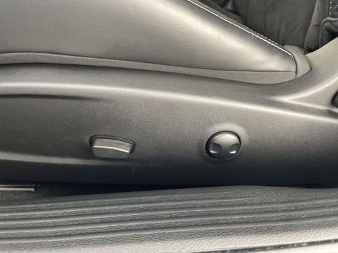 Used 2022 Dodge Challenger R/T Scat Pack w/ Plus Package image 35