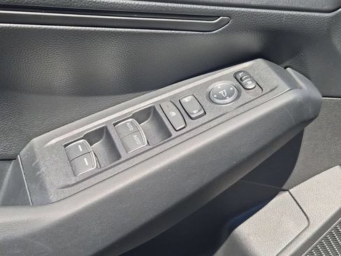 Used 2025 Honda Accord LX image 13