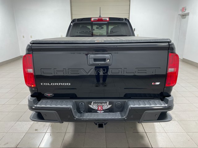 Used 2021 Chevrolet Colorado Z71 w/ Z71 Midnight Edition AWD/4WD image 5