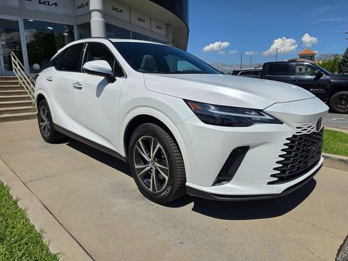 Used 2023 Lexus RX 350 Premium w/ Cold Area Package AWD/4WD image 3