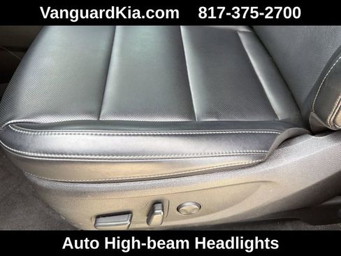 Used 2025 Kia Telluride S AWD/4WD image 16