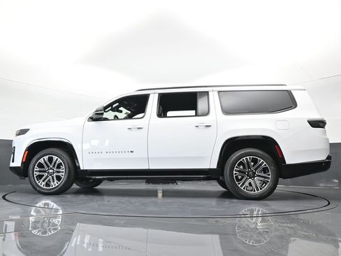 New 2026 Jeep Grand Wagoneer L 2WD image 52