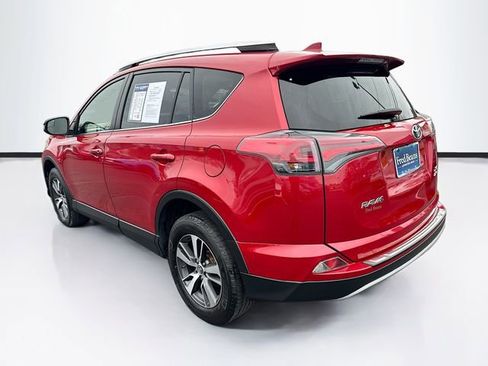Used 2016 Toyota RAV4 XLE image 5