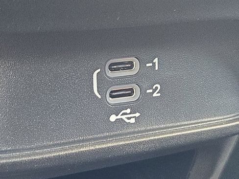 New 2026 Chrysler Voyager LX image 11