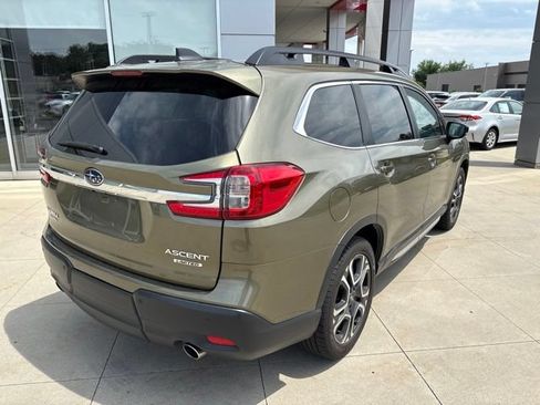 Used 2024 Subaru Ascent Limited w/ Technology Package AWD/4WD image 7