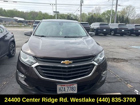 Used 2020 Chevrolet Equinox LT image 2