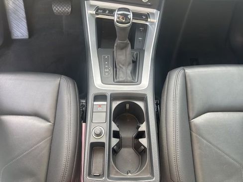 Used 2025 Audi Q3 2.0T Premium image 13