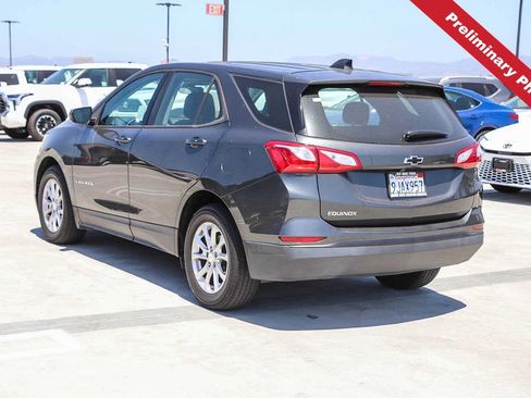 Used 2019 Chevrolet Equinox LS FWD image 8