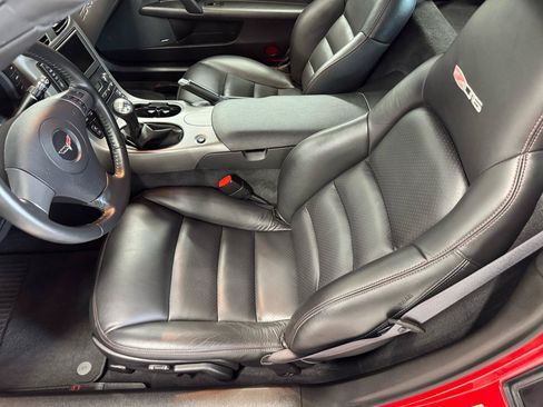 Used 2007 Chevrolet Corvette Z06 w/ Preferred Equipment Group RWD image 51
