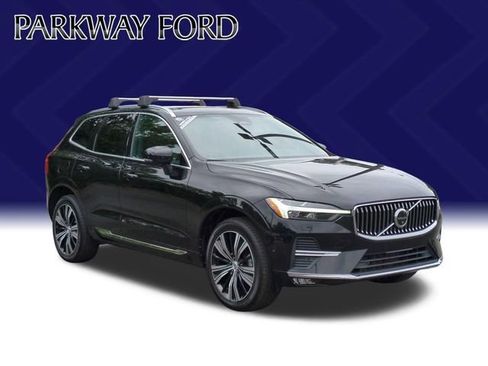 Used 2023 Volvo XC60 B5 Plus w/ Climate Package AWD/4WD image 7