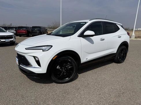 New 2026 Buick Encore GX Sport Touring image 2