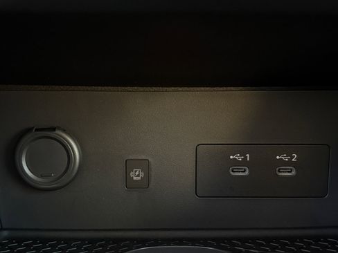 New 2026 Nissan Pathfinder SL w/ SL Premium Package image 6