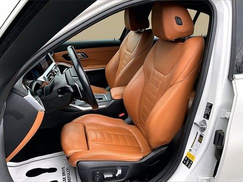 Used 2020 BMW 330i xDrive Sedan w/ Convenience Package image 24