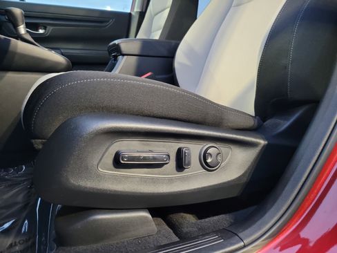 Used 2024 Honda CR-V EX image 19
