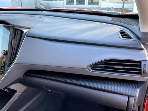 Certified 2025 Subaru Crosstrek 2.0i Premium image 19