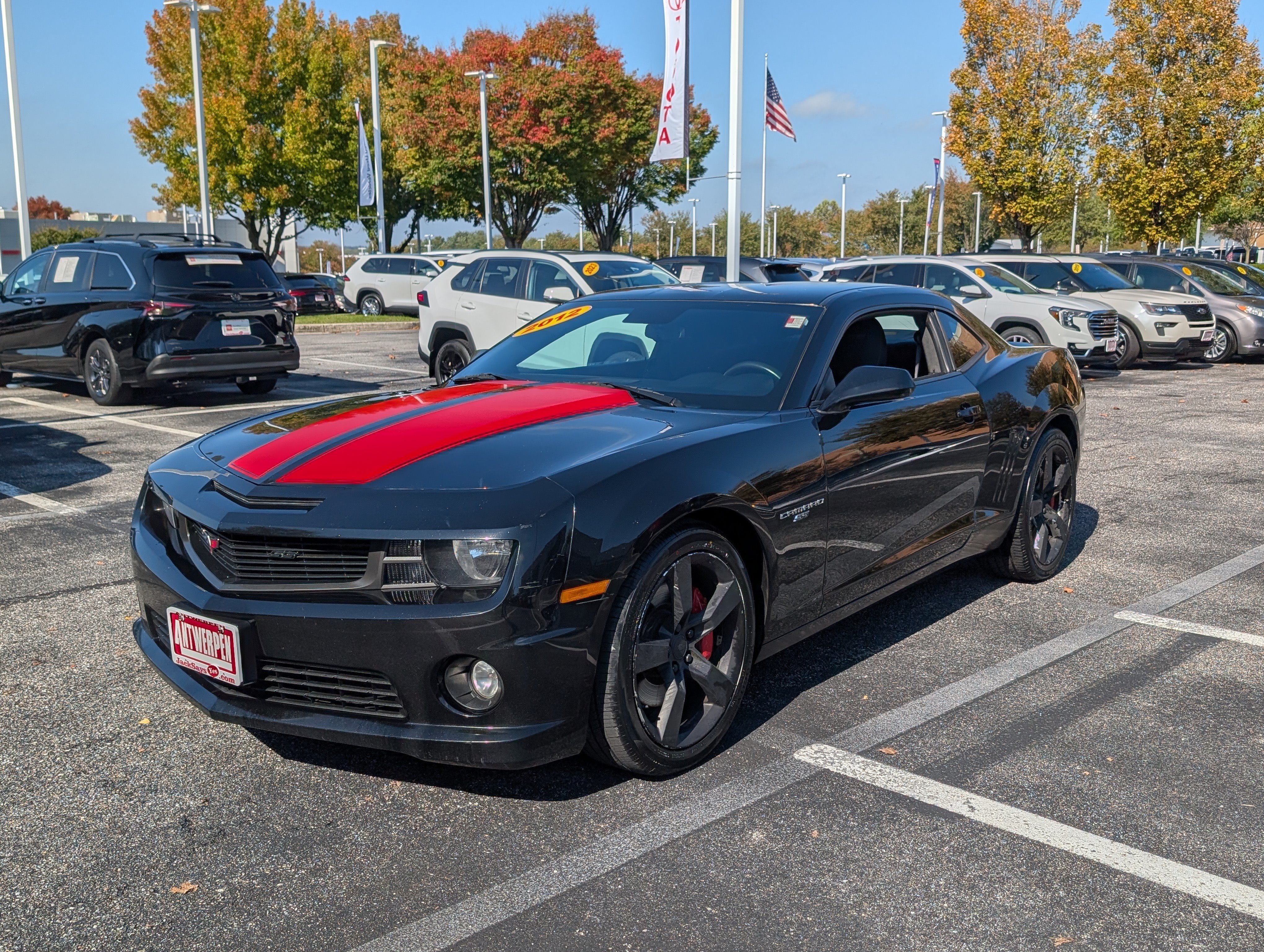 Used 2012 Chevrolet Camaro SS RWD image 7