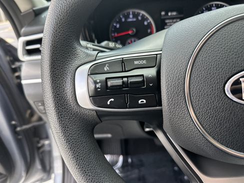 Used 2021 Kia K5 LXS FWD image 19