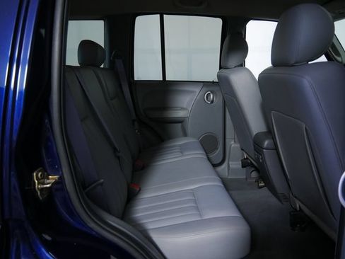Used 2007 Jeep Liberty Limited AWD/4WD image 12