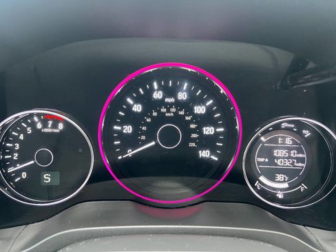 Used 2016 Honda HR-V EX-L image 36