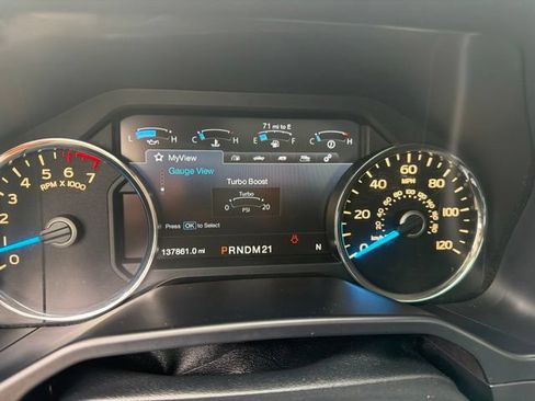 Used 2015 Ford F150 Lariat w/ Equipment Group 502A Luxury RWD image 26