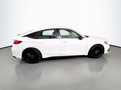 Used 2023 Honda Civic Sport image 11