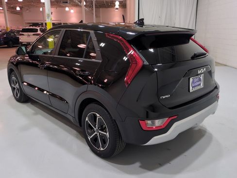Certified 2023 Kia Niro LX FWD image 5