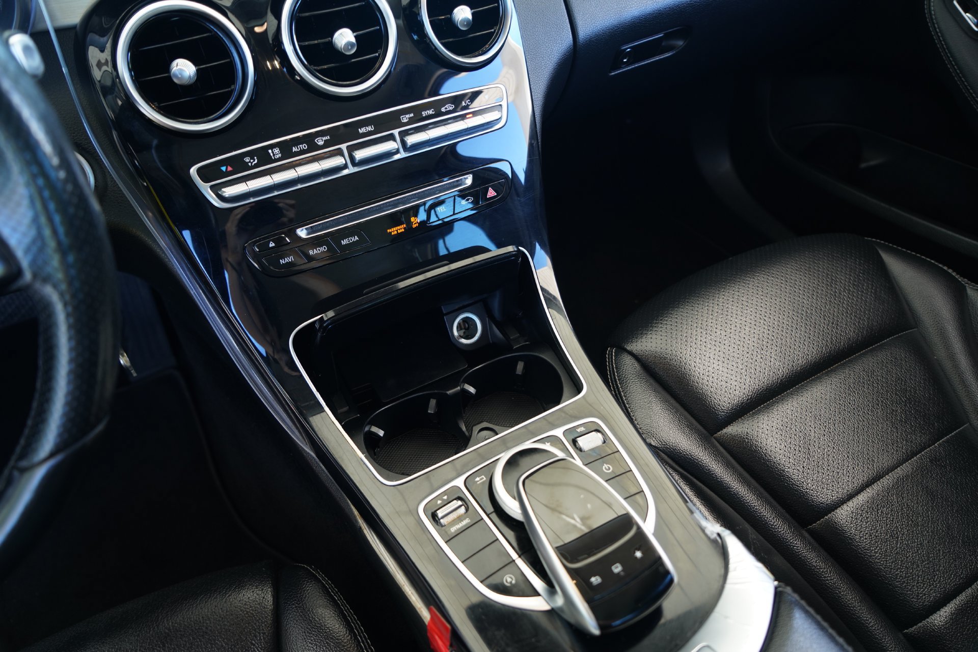 Used 2016 Mercedes-Benz C 300 Sedan image 18