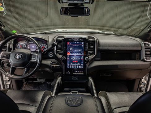 Used 2020 RAM 3500 Laramie AWD/4WD image 20