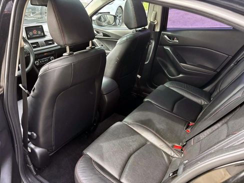 Used 2014 MAZDA MAZDA3 s Grand Touring w/ Technology Package image 28