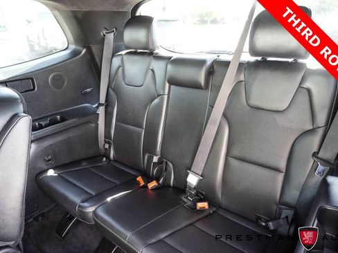 Used 2023 Kia Telluride SX Prestige X-Pro AWD/4WD image 2