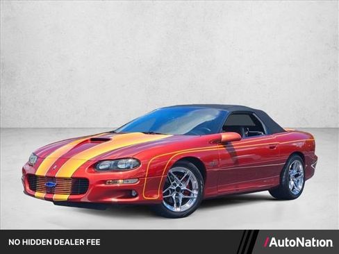 Used 2001 Chevrolet Camaro Z28 w/ SS Performance/Appearance Pkg RWD image 1