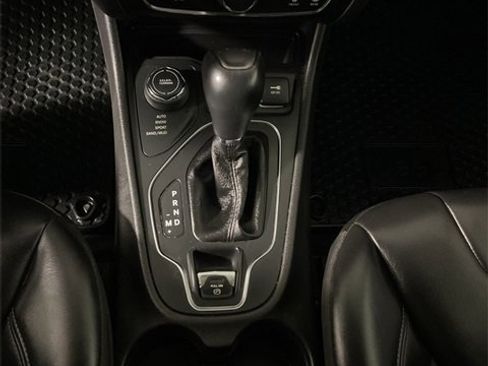 Used 2020 Jeep Cherokee Latitude Plus w/ Cold Weather Group image 26