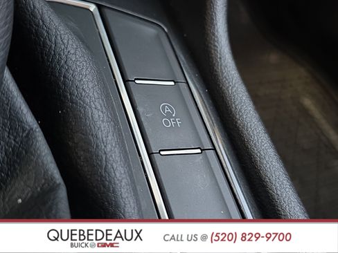 Used 2019 Volkswagen Tiguan SE FWD image 20