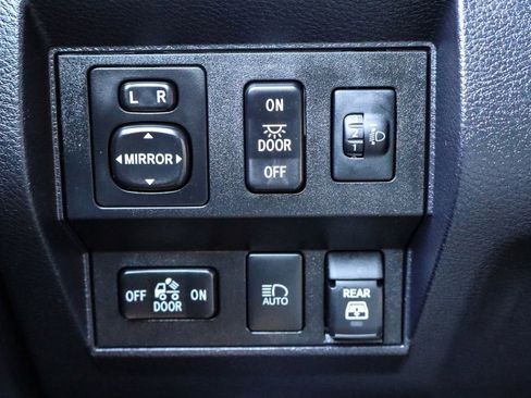 Used 2020 Toyota Tundra SR5 image 66