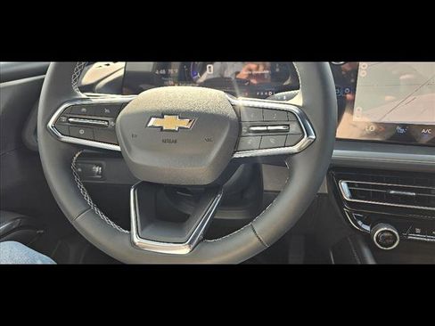 New 2026 Chevrolet Traverse LT w/ Driver Confidence Package image 18