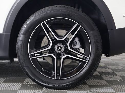 New 2026 Mercedes-Benz GLB 250 4MATIC image 10