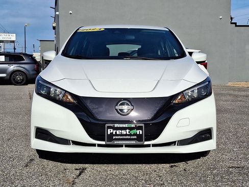 Used 2023 Nissan Leaf S image 2