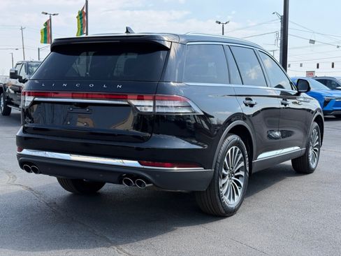 Used 2022 Lincoln Aviator AWD w/ Premium Package image 8