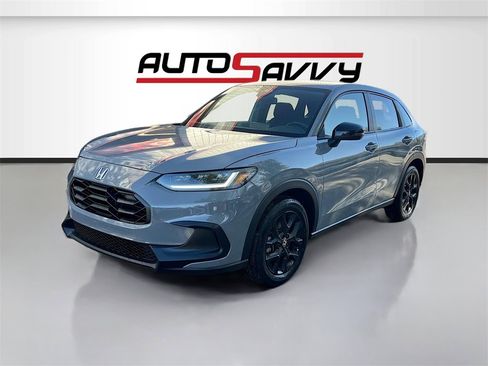 Used 2025 Honda HR-V Sport image 3