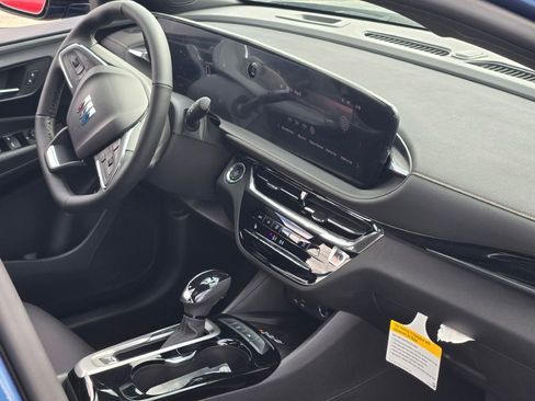 New 2026 Buick Envista Sport Touring FWD image 18