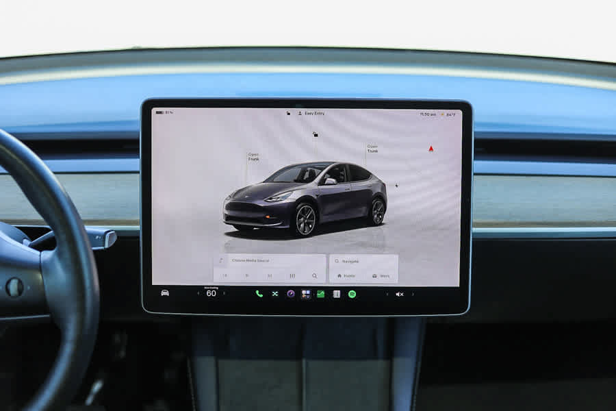 Used 2024 Tesla Model Y Long Range AWD/4WD image 14