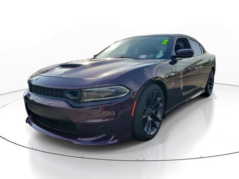 Used 2022 Dodge Charger Scat Pack RWD image 3